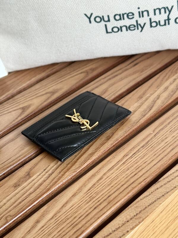 Saint Laurent Monogram card holder Black lambskin — Premium Replica