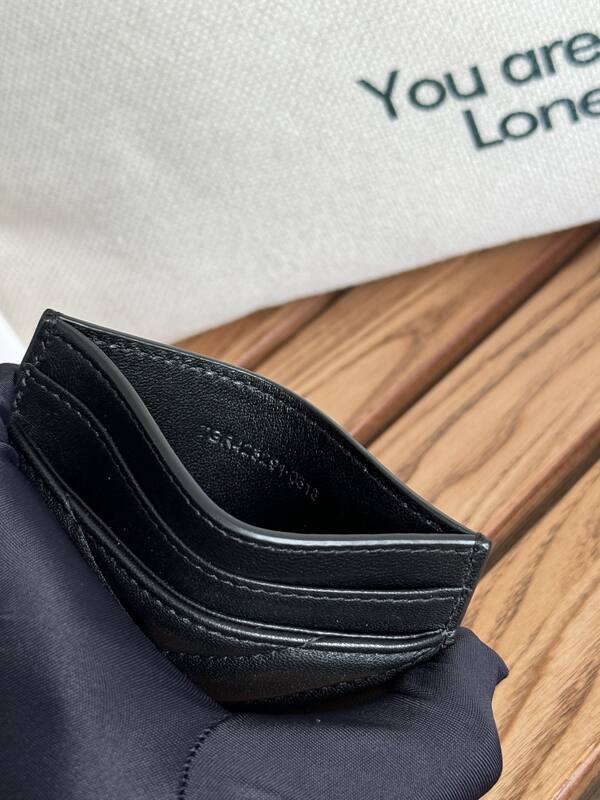 Saint Laurent Monogram card holder Black lambskin — Premium Replica