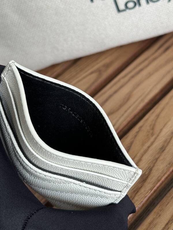 Saint Laurent White everyday — Premium Replica