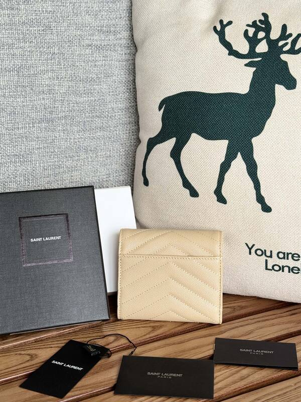Saint Laurent Monogram Beige wallet — Top Quality Replica