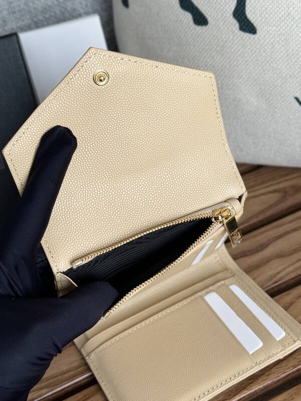 Saint Laurent Monogram Beige wallet — Top Quality Replica