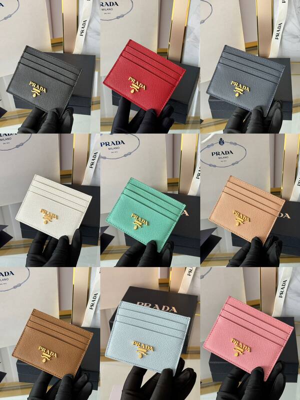 Prada shoulder bag — 1:1 Replica