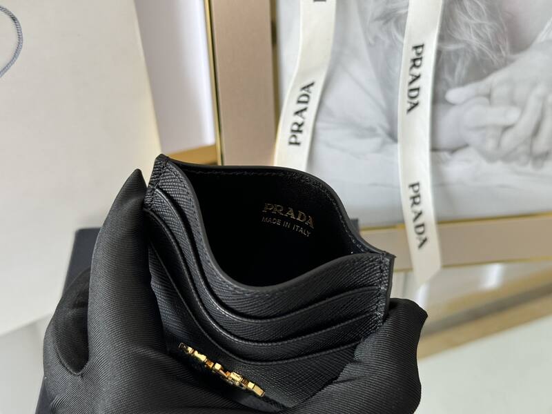 Prada Black shoulder bag — Top Quality Replica