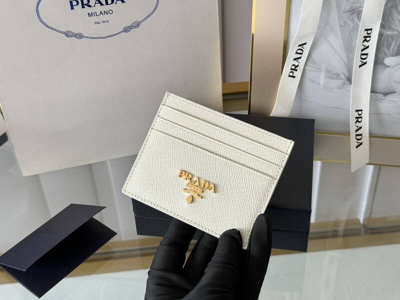 Prada White shoulder bag — Premium Replica