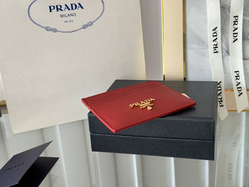 Prada Red shoulder bag — AAA Quality Replica