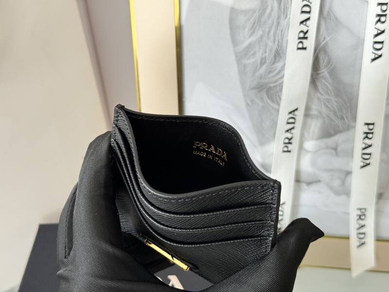 Prada Black shoulder bag — Premium Replica