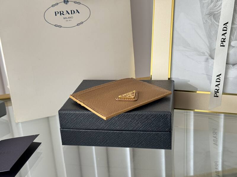 Prada shoulder bag — 1:1 Replica