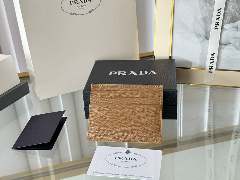 Prada shoulder bag — 1:1 Replica