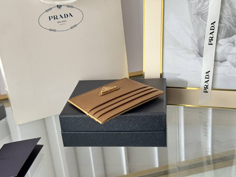 Prada shoulder bag — 1:1 Replica