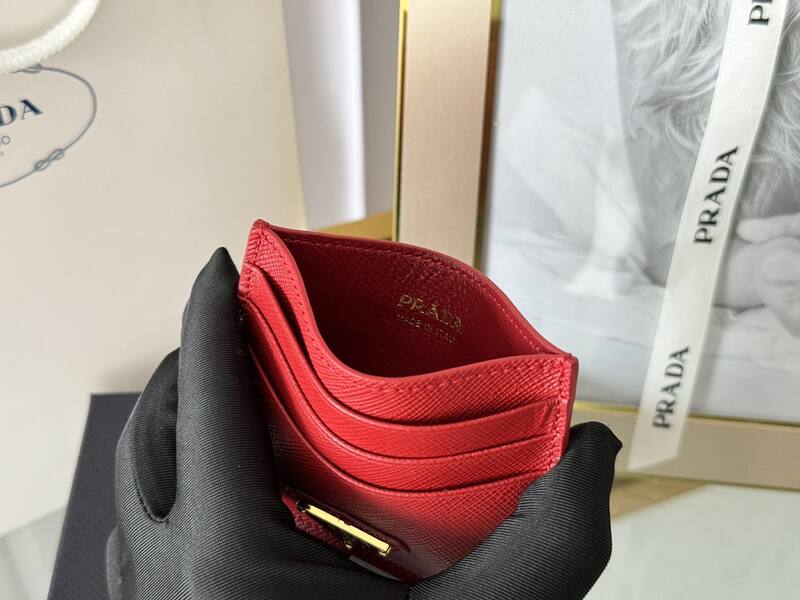 Prada Red shoulder bag — Premium Replica