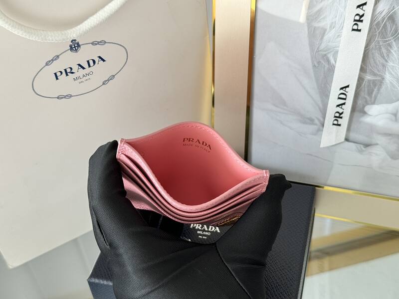 Prada Pink shoulder bag — AAA Quality Replica