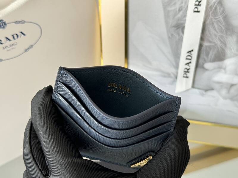 Prada shoulder bag — 1:1 Replica