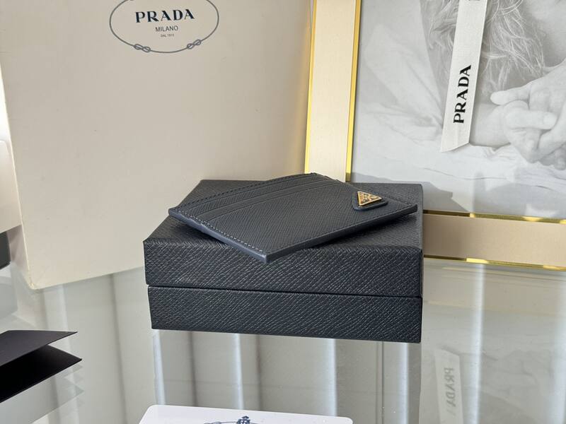 Prada shoulder bag — 1:1 Replica