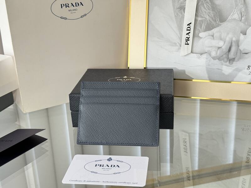 Prada shoulder bag — 1:1 Replica
