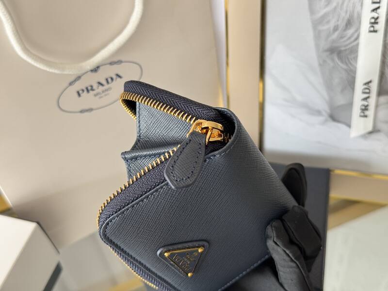 Prada Black 25x18x10cm shoulder bag — 1:1 Replica