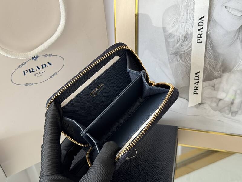 Prada Black 25x18x10cm shoulder bag — 1:1 Replica