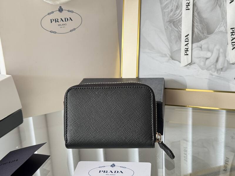 Prada Black shoulder bag — Premium Replica