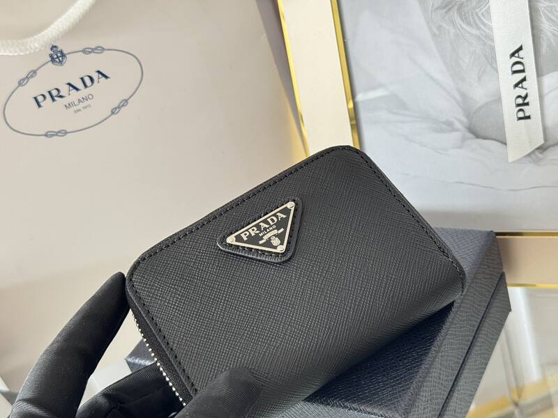 Prada Black shoulder bag — Premium Replica