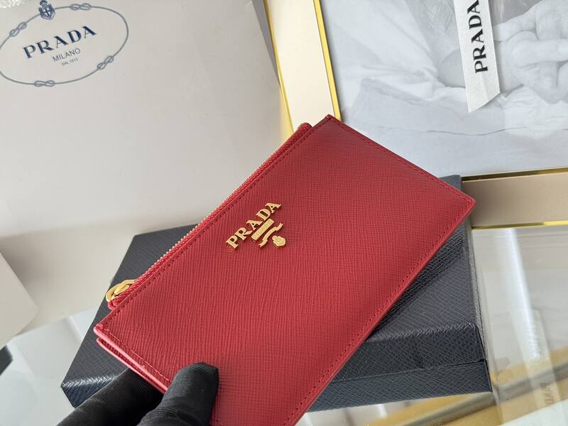 Prada Red 30x22x12cm shoulder bag — Premium Replica