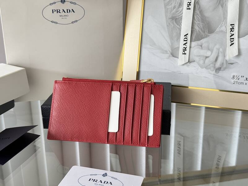 Prada Red 30x22x12cm shoulder bag — Premium Replica
