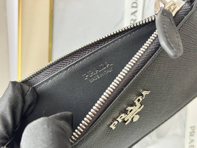 Prada Black 30x22x12cm shoulder bag — AAA Quality Replica