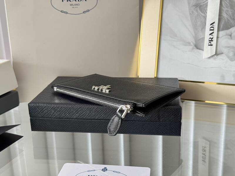 Prada Black 30x22x12cm shoulder bag — AAA Quality Replica