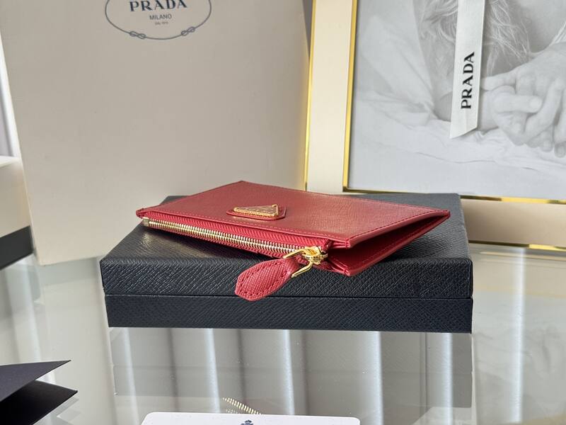 Prada Red 30x22x12cm shoulder bag — Premium Replica