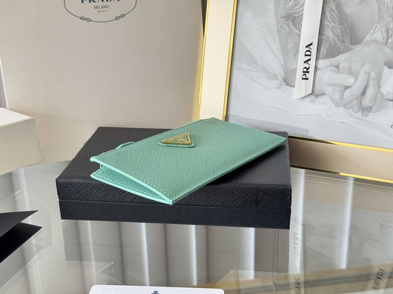 Prada Green 30x22x12cm shoulder bag — Premium Replica
