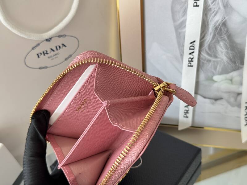 Prada Pink 25x18x10cm shoulder bag — Top Quality Replica