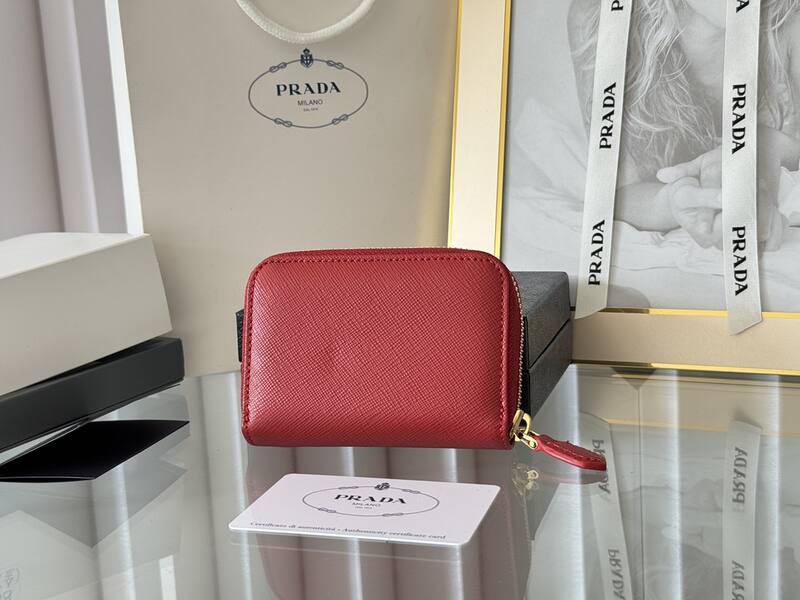 Prada Red 25x18x10cm shoulder bag — AAA Quality Replica