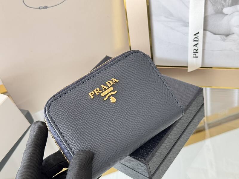 Prada Black 25x18x10cm shoulder bag — Premium Replica
