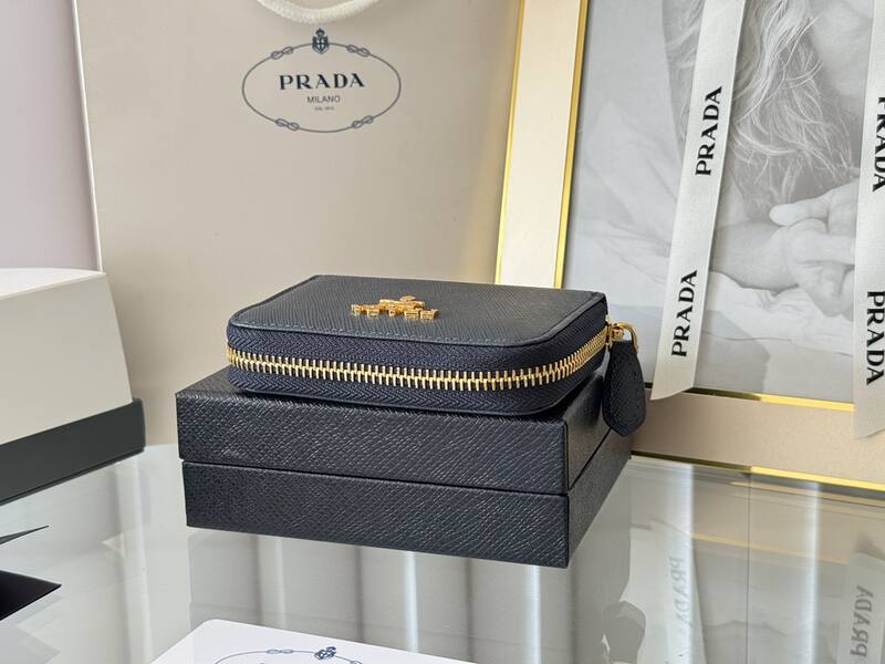 Prada Black 25x18x10cm shoulder bag — Premium Replica