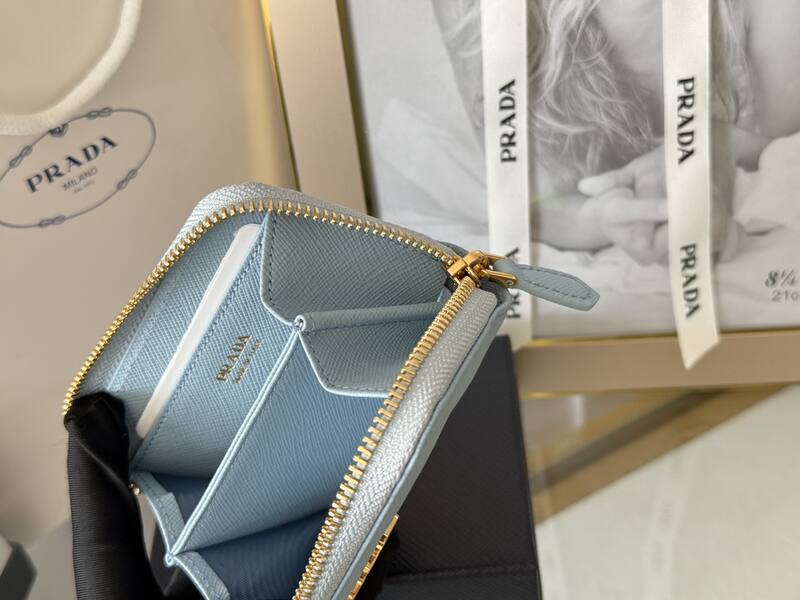 Prada Blue 25x18x10cm shoulder bag — 1:1 Replica