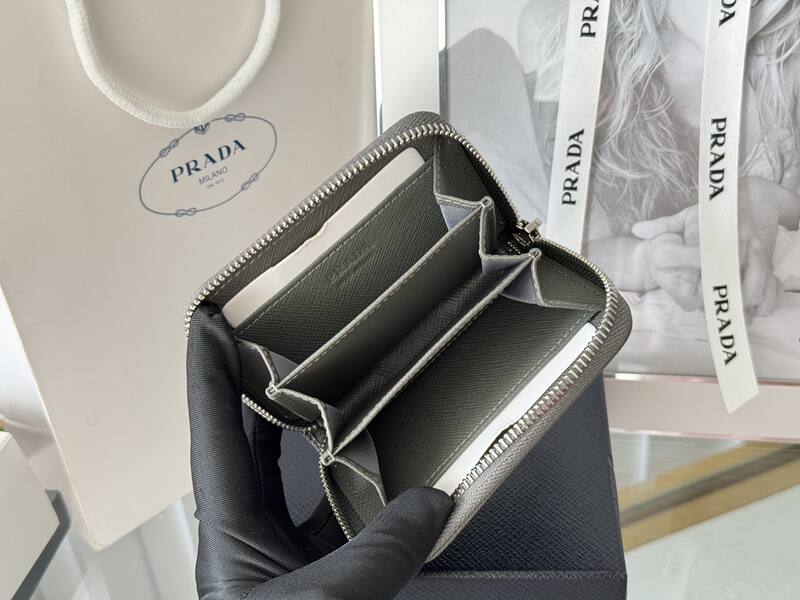 Prada Gray shoulder bag — Premium Replica