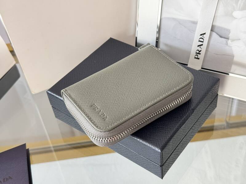 Prada Grey shoulder bag — 1:1 Replica