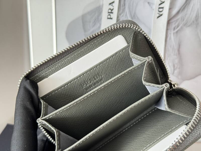 Prada Grey shoulder bag — 1:1 Replica