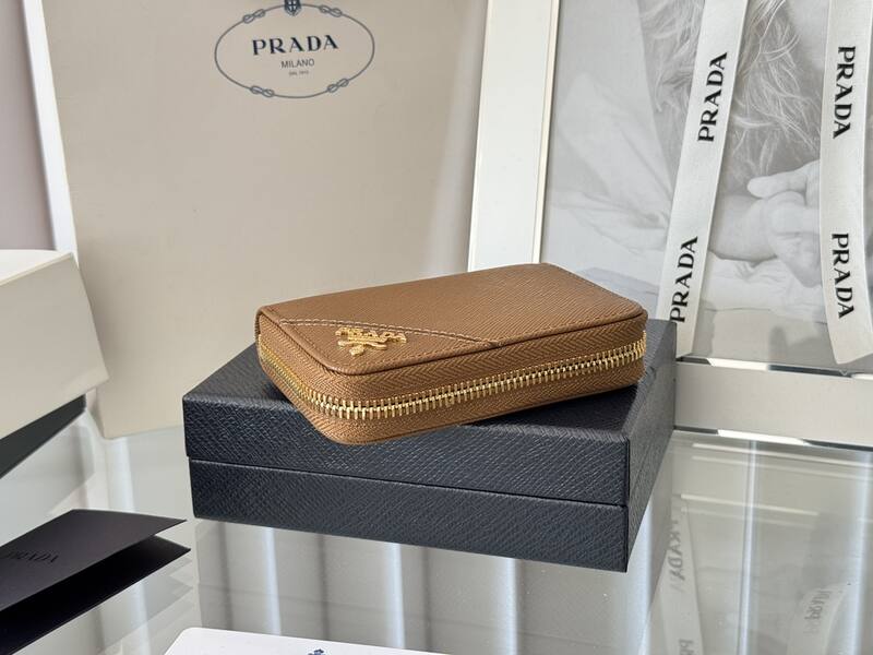 Prada Brown 25x18x10cm shoulder bag — AAA Quality Replica