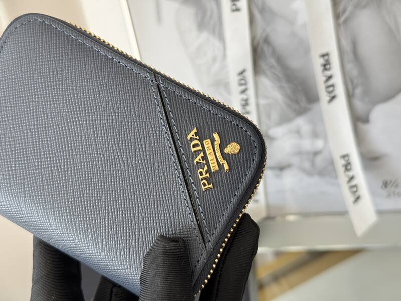 Prada Blue 25x18x10cm shoulder bag — AAA Quality Replica