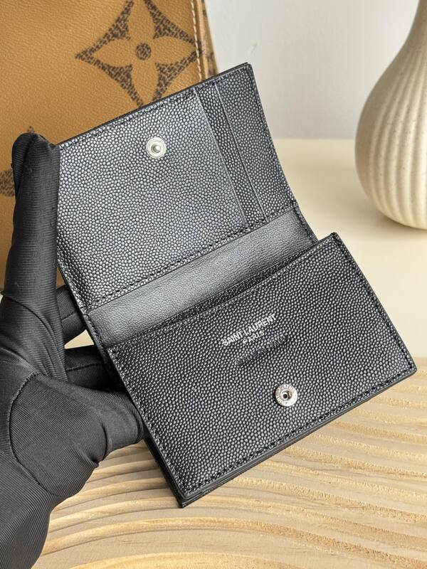 Yves Saint Laurent Black everyday — Premium Replica