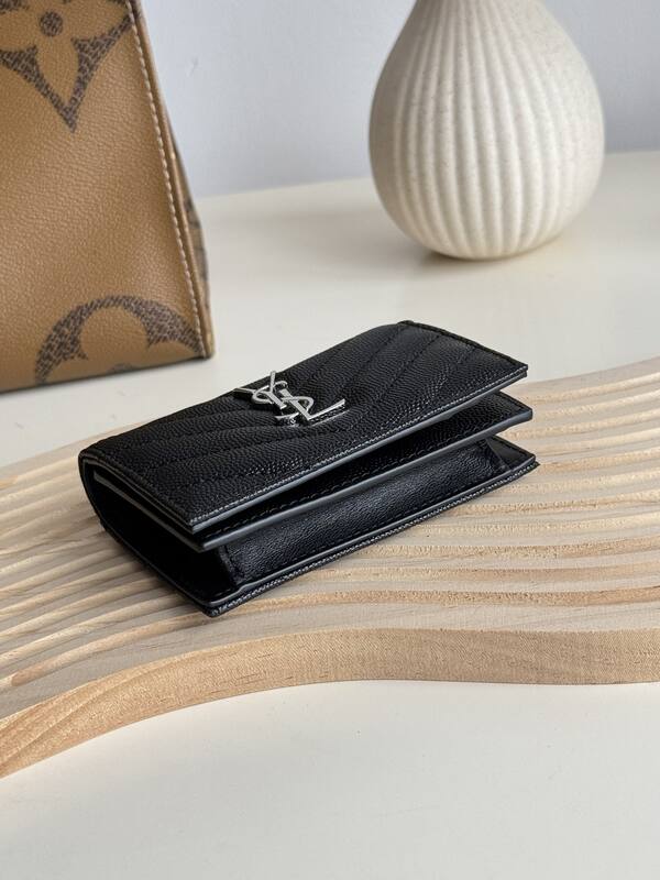 Yves Saint Laurent Black everyday — Premium Replica