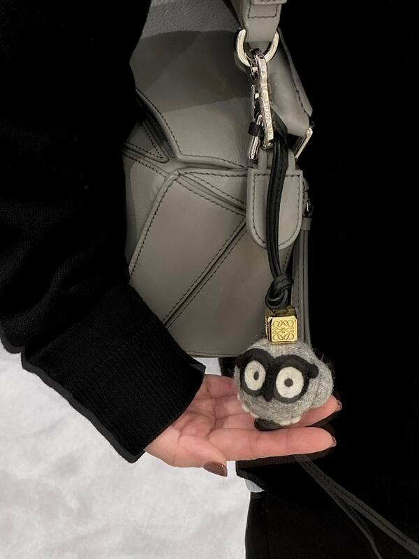Loewe Blue 25x18x10cm shoulder bag — Premium Replica