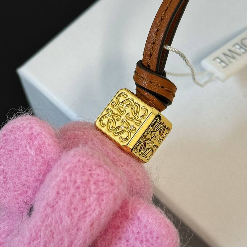 Loewe Pink shoulder bag — AAA Quality Replica