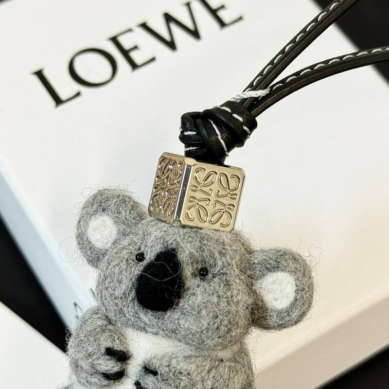 Loewe Black shoulder bag — Top Quality Replica