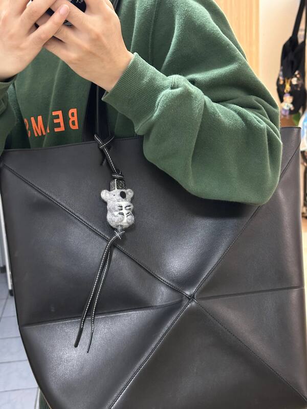 Loewe Brown 25x18x10cm shoulder bag — Top Quality Replica