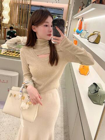 Loewe Calfskin shoulder bag Top Quality Replica
