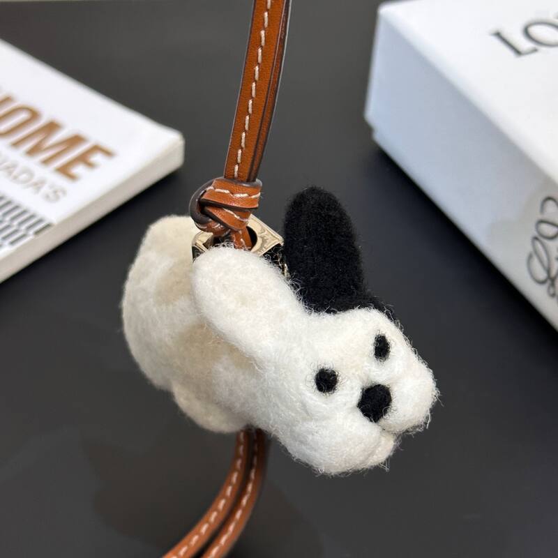 Loewe Black shoulder bag — AAA Quality Replica
