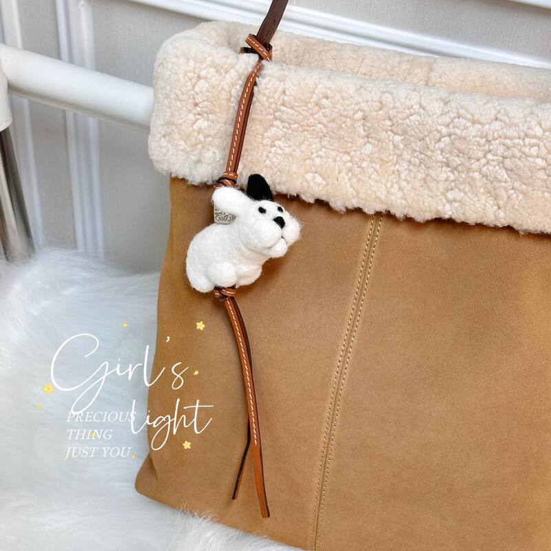 Loewe Beige shoulder bag — Top Quality Replica