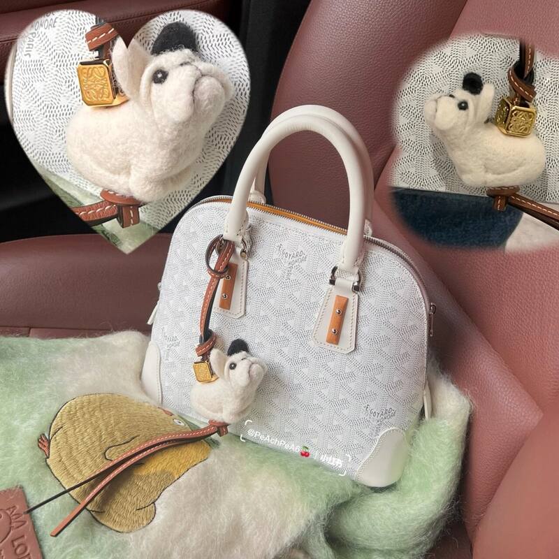 Loewe Beige shoulder bag — Top Quality Replica