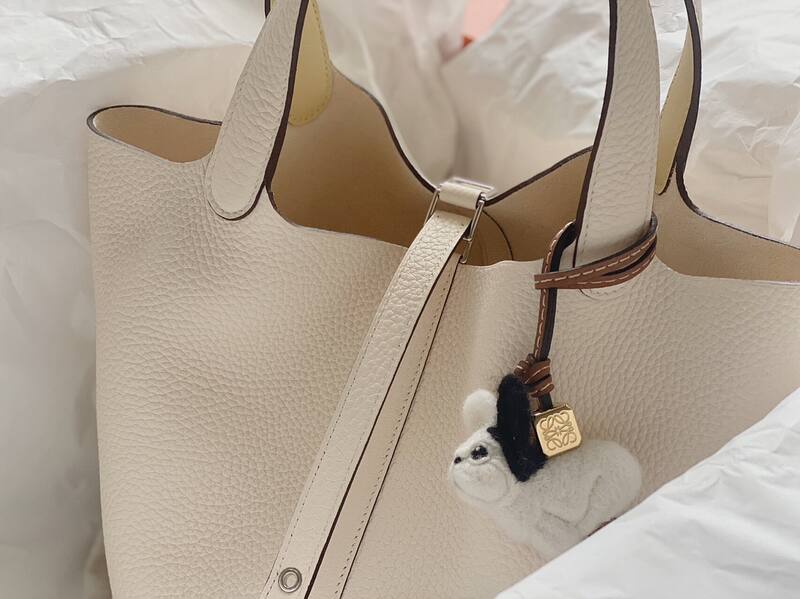 Loewe Beige shoulder bag — Top Quality Replica