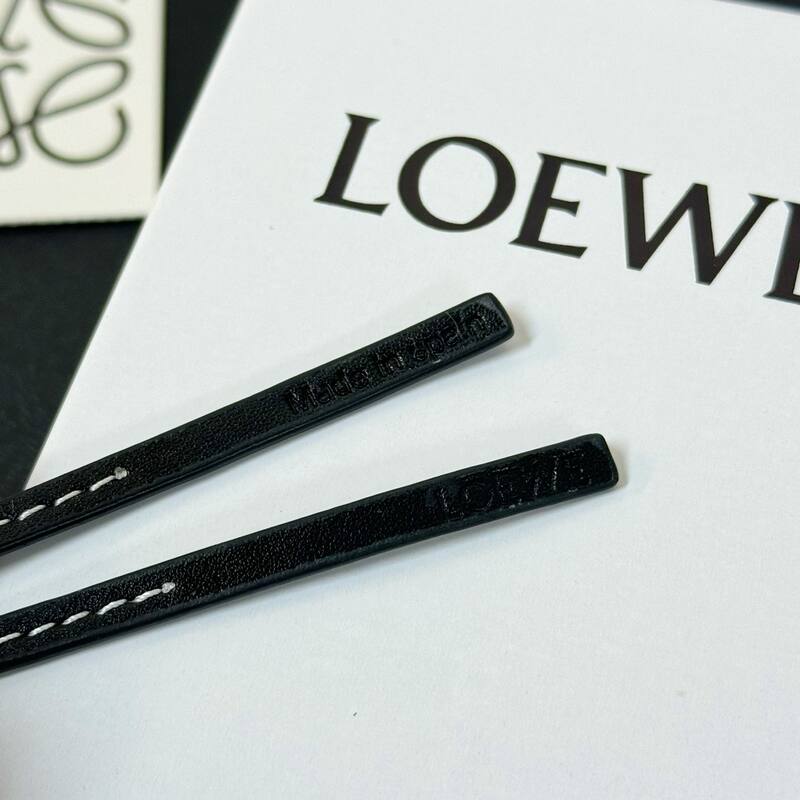 Loewe Black shoulder bag — AAA Quality Replica